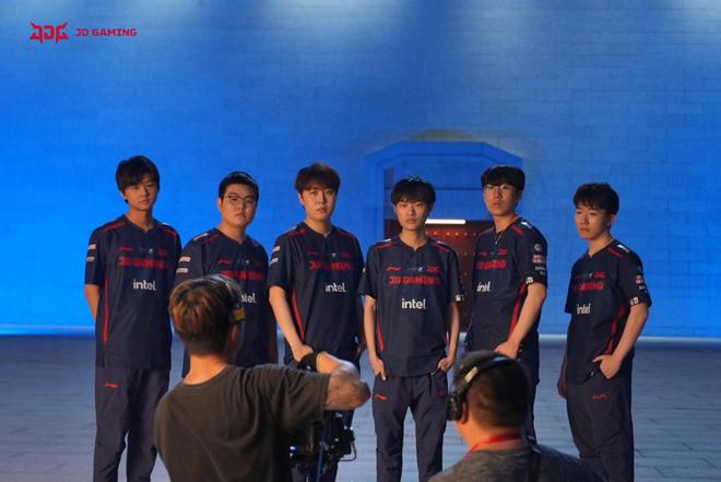 也让雄鹿的 也让雄鹿的