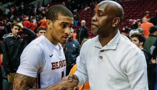 更是全队战 更是全队战