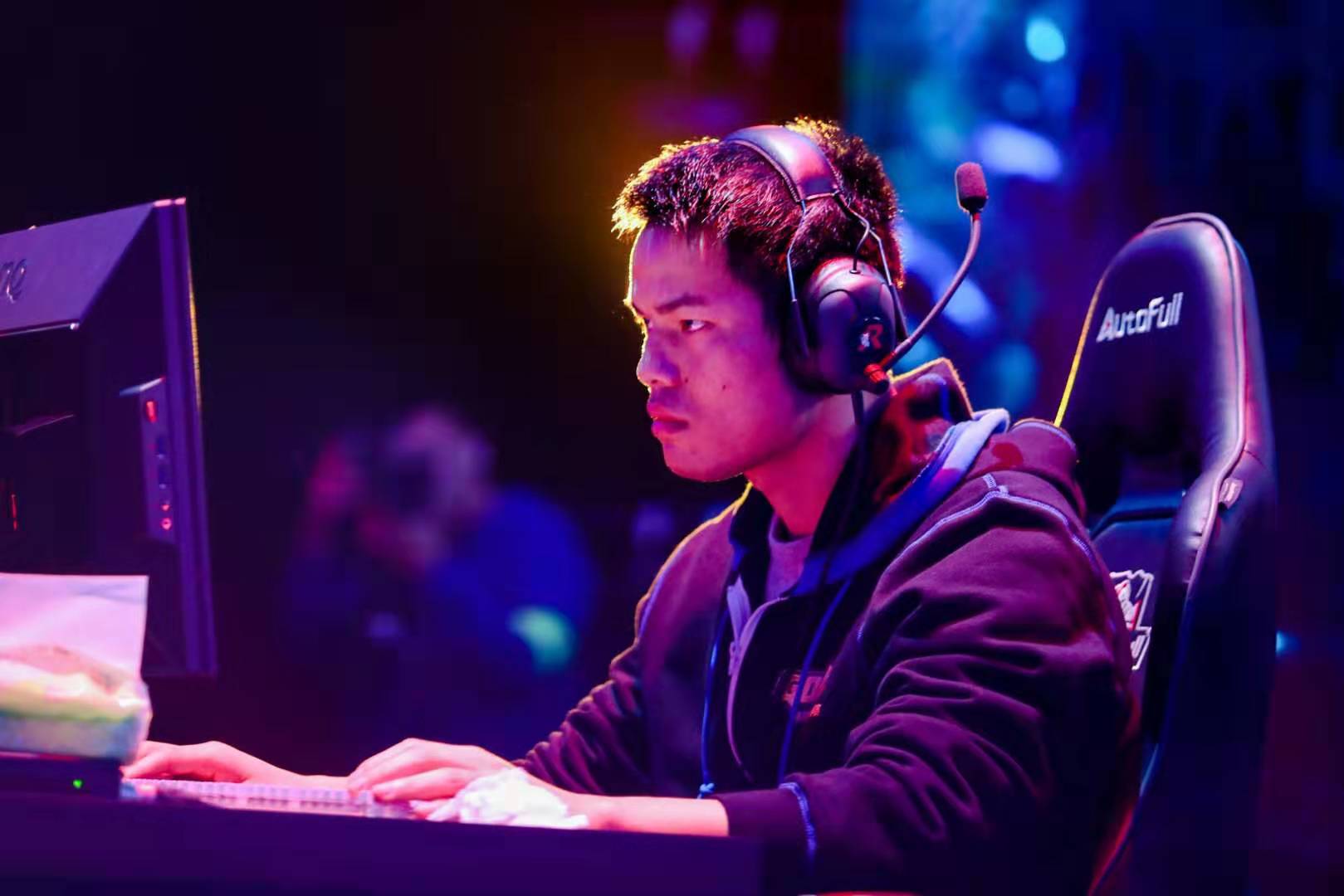 仍值得期待 仍值得期待