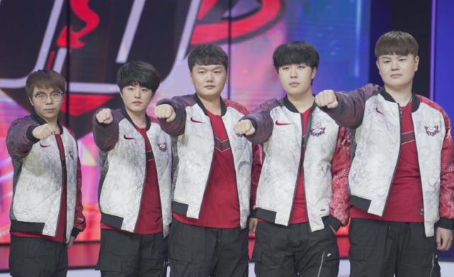 选择更为困 选择更为困